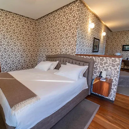 Lario Mandello Hotel 5*