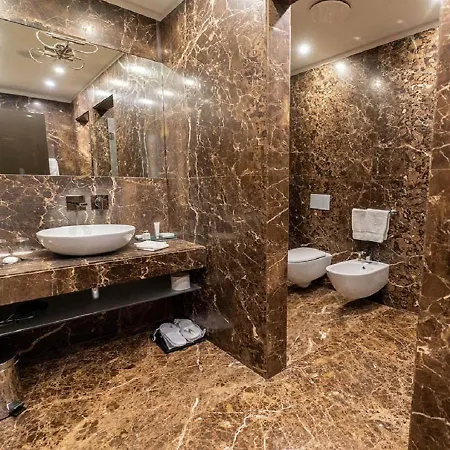 Lario Mandello Hotel 5*