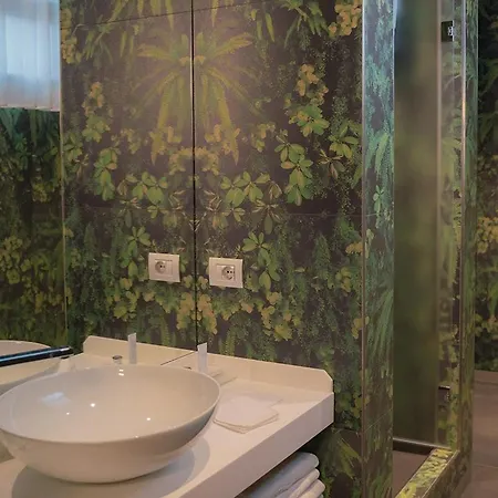 Lario Mandello Hotel