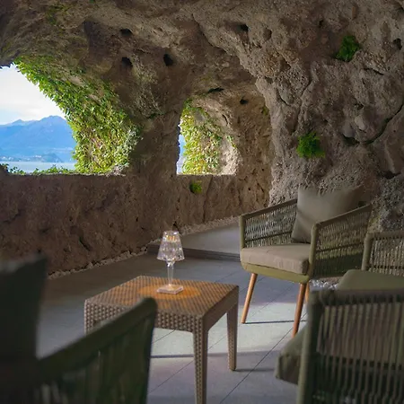 Hotel Lario Mandello
