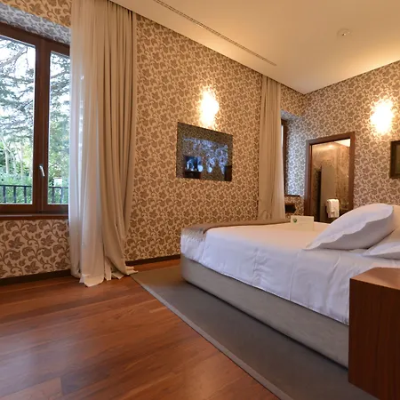 Lario Mandello 5* Mandello del Lario