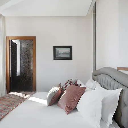 Lario Mandello Hotel 5*