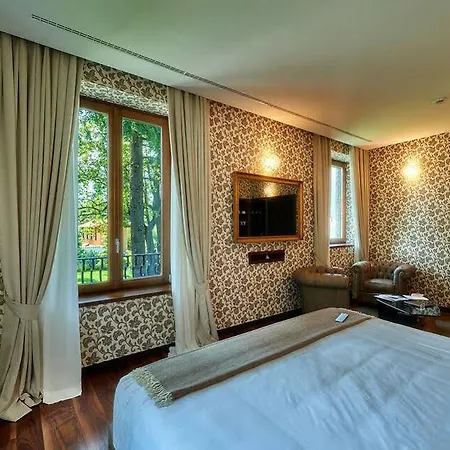 Lario Mandello Hotel 5*