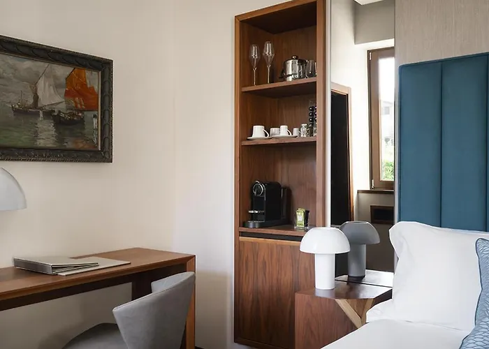 Hotel Lario Mandello 5*