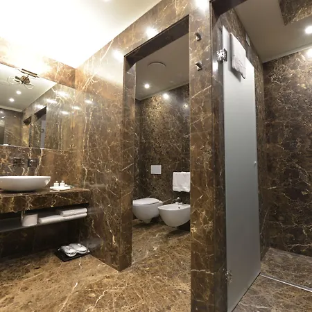 Lario Mandello 5* Mandello del Lario