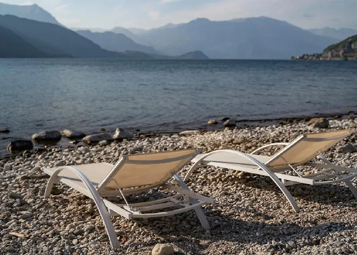 Lario Mandello Hotel