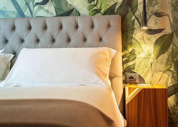 Отель Lario Mandello Манделло-дель-Ларио