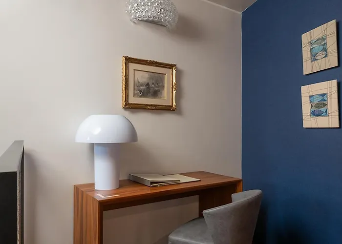 Hotel Lario Mandello 5*