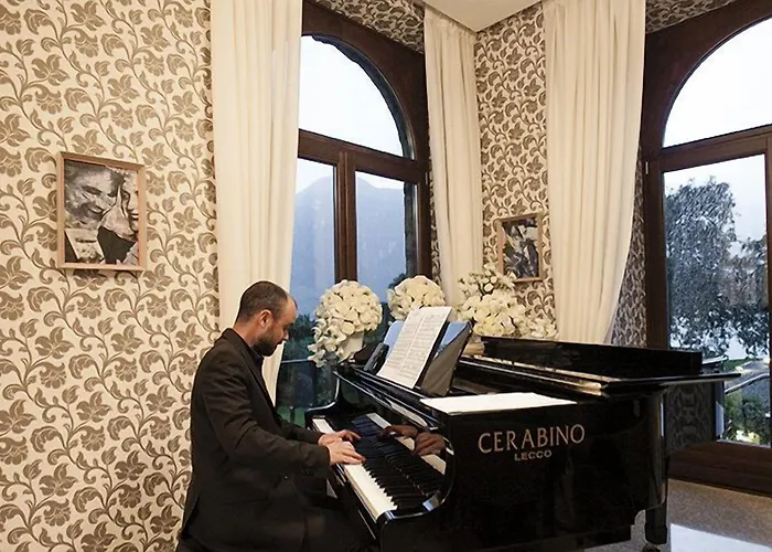 Otel Lario Mandello 5*