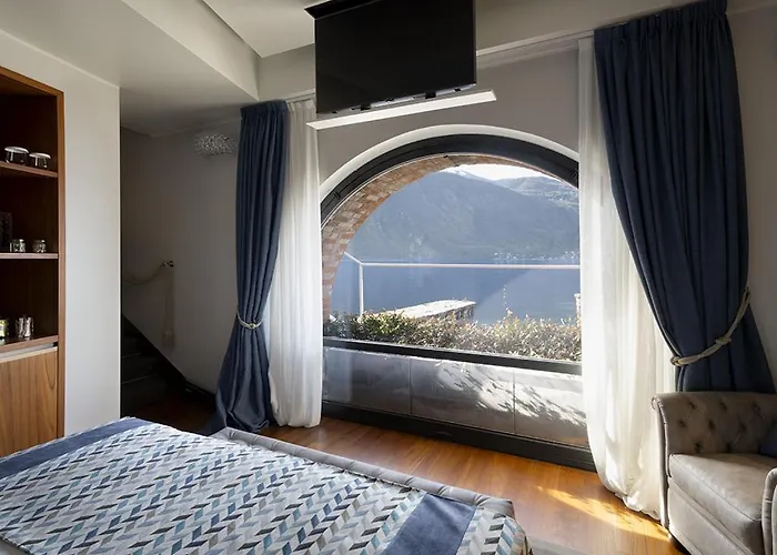 Lario Mandello Hotel
