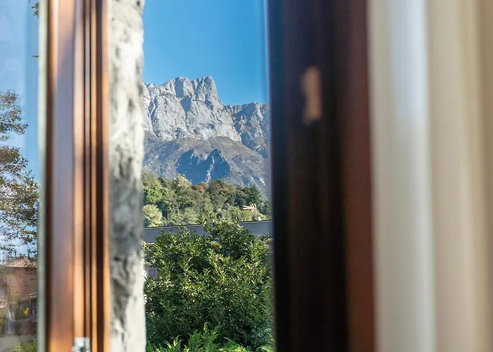 Lario Mandello Hotel