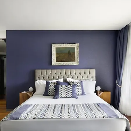 Lario Mandello ホテル 5*